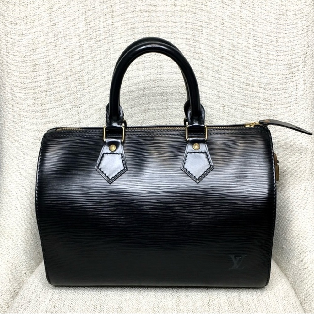 Authentic Louis Vuitton Epi black leather Speedy bag - Picture 1 of 16